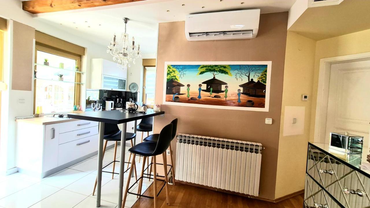 Villa Sunshine Pula Bagian luar foto