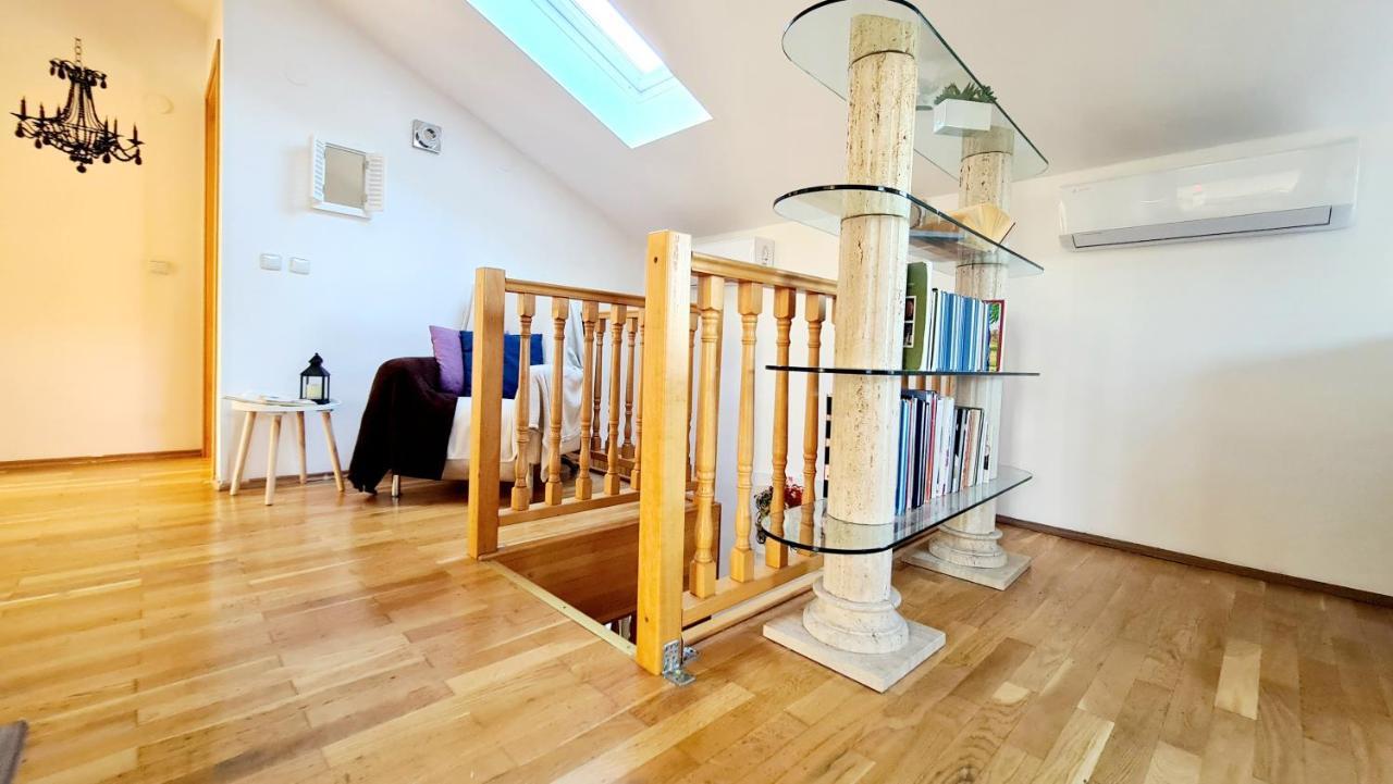 Villa Sunshine Pula Bagian luar foto